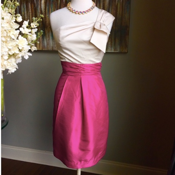 Max&Cleo One Shoulder in Raspberry -Cocktail dress - Picture 2 of 6